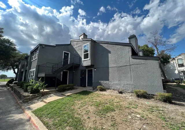 Photo 1 of Condo for sale at 9696 Walnut St #1412, Dallas, TX 75243 | MLS# 20875179 | Listing updated on 2026-07-17