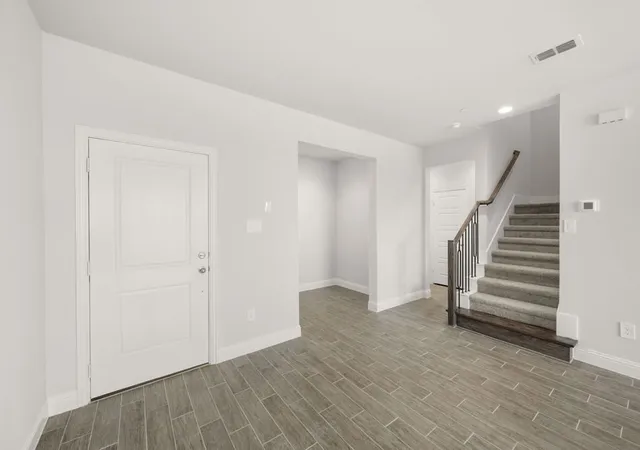 5th image of 660 Sandiford Ct, Mansfield, TX 76063 | MLS# 20875461