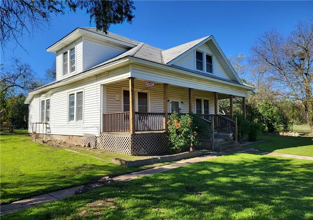 Homes for sale in Lorena, TX | 426 N Houston St, Lorena, TX 76655 | MLS# 219524