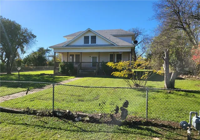 Homes for sale in Lorena, TX | 426 N Houston St, Lorena, TX 76655 | MLS# 219524