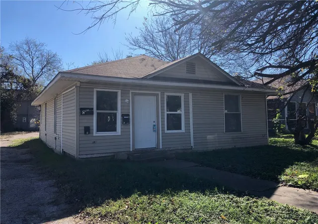 Photo 1 of Multi family home for sale at 2604 Lasker Ave, Waco, TX 76707 | MLS# 225752 | Listing updated on 2026-07-17