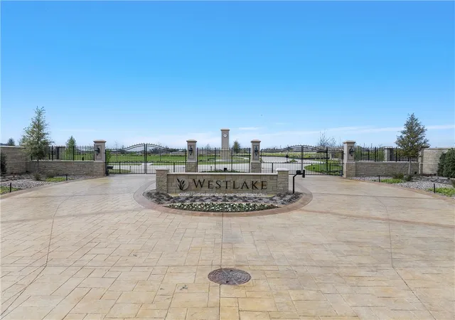 Photo 1 of Land for sale at 61 Pinehurst Dr, Woodway, TX 76712 | MLS# 222104 | Listing updated on 2026-07-06