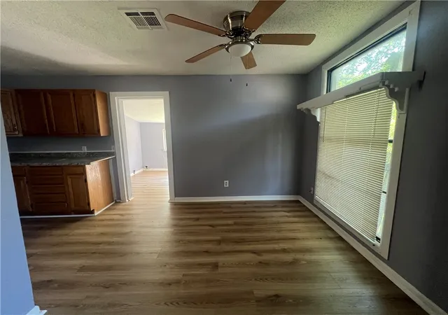 4th image of 1606 Marshall Ave, Waco, TX 76708 | MLS# 225740