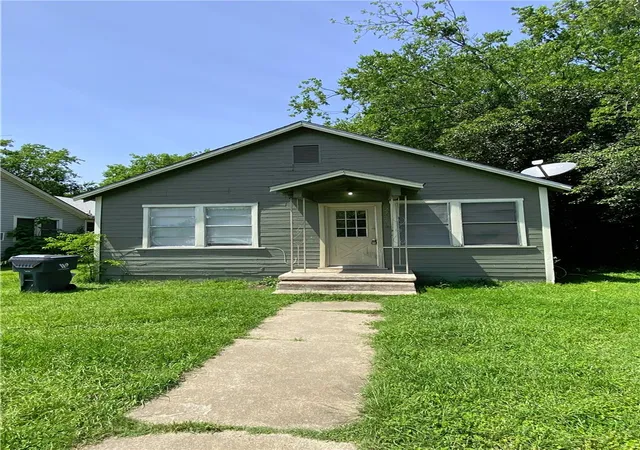 Photo 1 of Single family home for sale at 2725 Lasker Ave, Waco, TX 76707 | MLS# 225742 | Listing updated on 2026-07-17