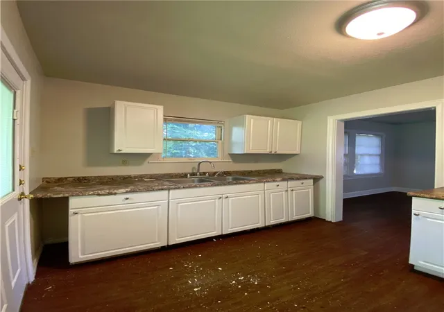 Photo 3 of Single family home for sale at 2725 Lasker Ave, Waco, TX 76707 | MLS# 225742 | Listing updated on 2026-07-17
