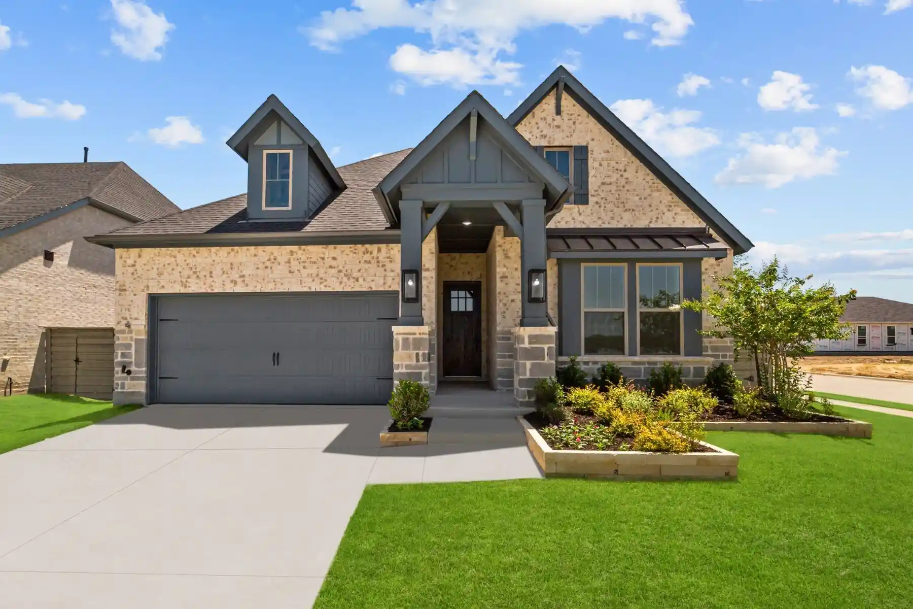 Photo 1 of Sale Pending at 11321 Canopy Trl, Justin, TX 76247 | MLS# 20877298 | Listing updated on 2026-05-27