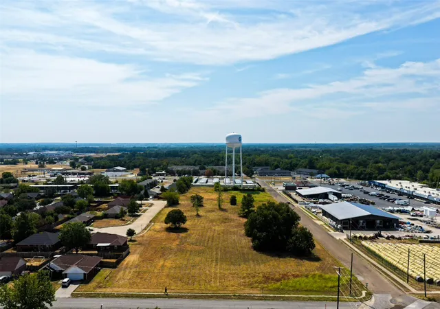 Photo 3 of Land for sale at 2301 Mangum St, Commerce, TX 75428 | MLS# 20878071 | Listing updated on 2026-09-25