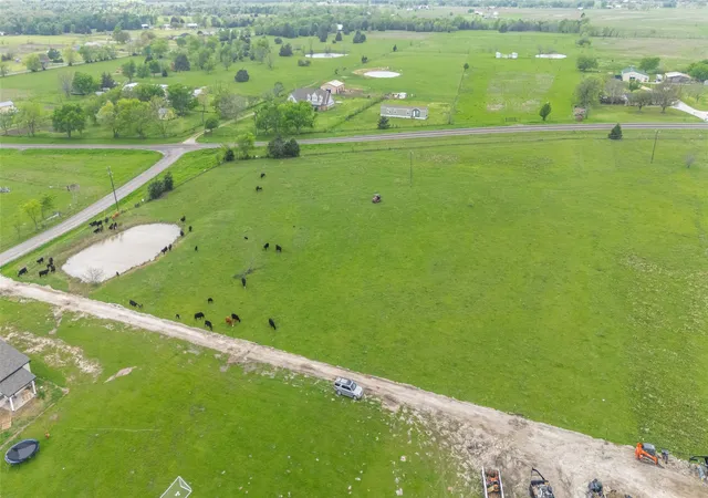 Photo 2 of Land for sale at Lot 2 Cr 3517, Quinlan, TX 75474 | MLS# 20879309 | Listing updated on 2026-09-24