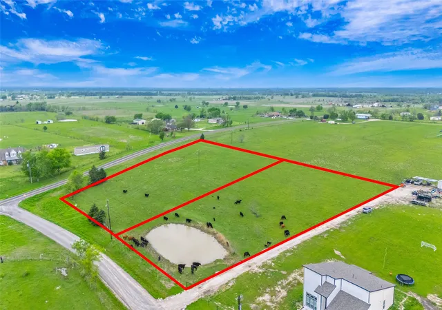 Photo 3 of Land for sale at Lot 2 Cr 3517, Quinlan, TX 75474 | MLS# 20879309 | Listing updated on 2026-09-24