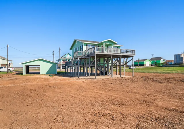Photo 2 of Sale Pending at 1310 County Road 230, Bay City, TX 77414 | MLS# 20884612 | Listing updated on 2026-08-20