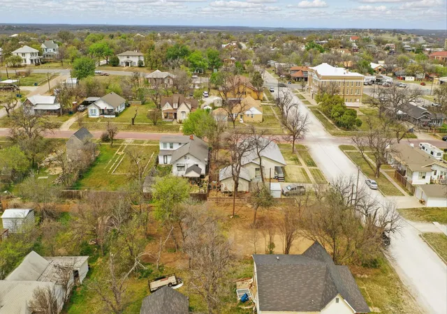 Homes for sale in Cisco, TX | 904 Avenue H, Cisco, TX 76437 | MLS# 20882541