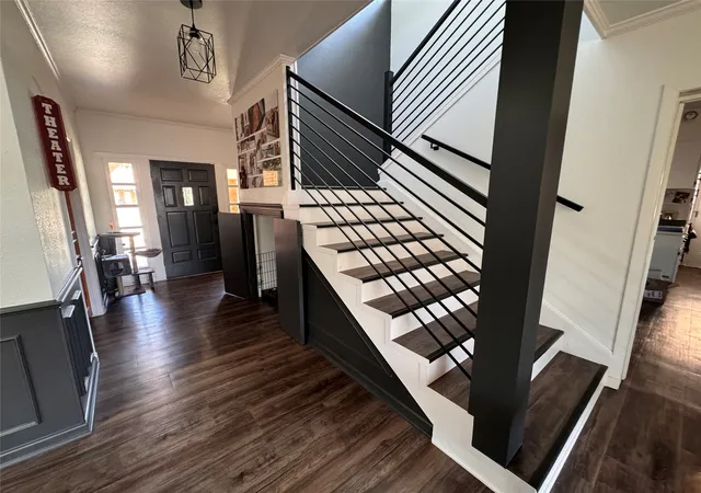 Photo 3 of Single family home for sale at 803 Lakeview Dr, Mineral Wells, TX 76067 | MLS# 20883198 | Listing updated on 2026-10-02