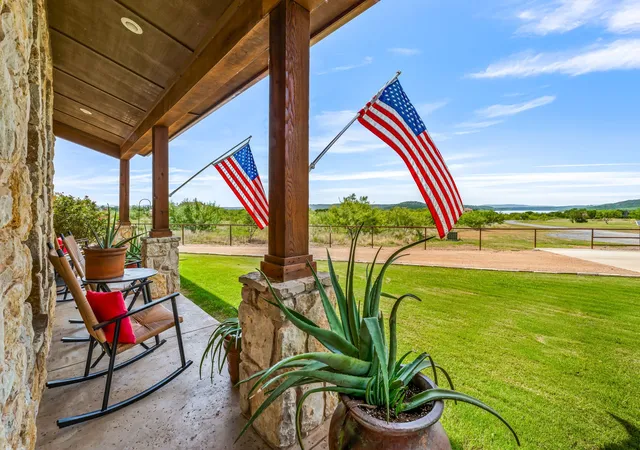 Homes for sale in Graford, TX | 1060 Gordon Mtn Vw Ct, Graford, TX 76449 | MLS# 20886824