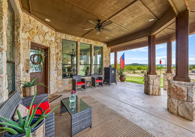 Homes for sale in Graford, TX | 1060 Gordon Mtn Vw Ct, Graford, TX 76449 | MLS# 20886824