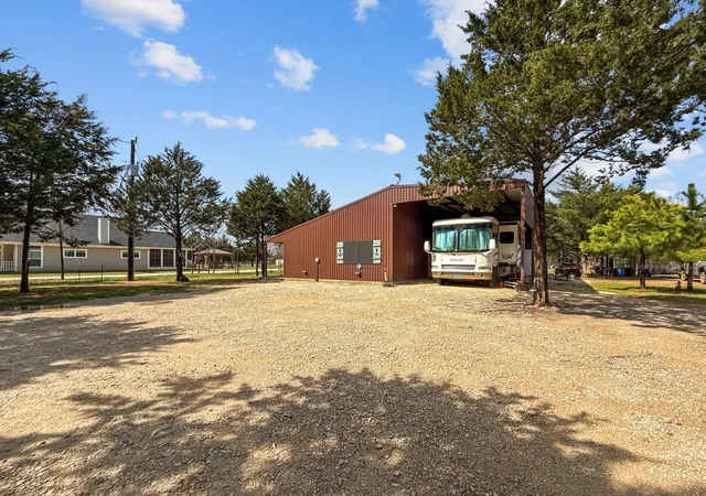 Homes for sale in Gordonville, TX | 1477 Cedar Mills Rd, Gordonville, TX 76245 | MLS# 20887677