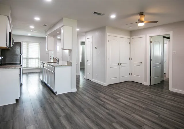 Photo 1 of Condo for sale at 849 S Gun Barrel Ln #F5, Gun Barrel City, TX 75156 | MLS# 20890126 | Listing updated on 2026-07-21