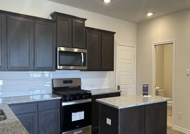 Photo 3 of Townhouse for sale at 1320 Kimzey St, Royse City, TX 75189 | MLS# 20896291 | Listing updated on 2026-09-18