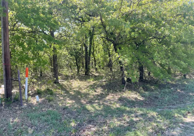 Photo 4 of Land for sale at Tbd Griffin St Griffin St, Azle, TX 76020 | MLS# 20892320 | Listing updated on 2026-09-05