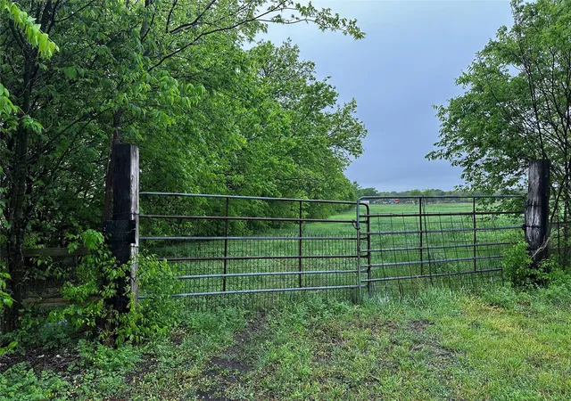 Photo 3 of Land for sale at 2469 Sw Hulen St, Burleson, TX 76028 | MLS# 20900755 | Listing updated on 2026-08-18