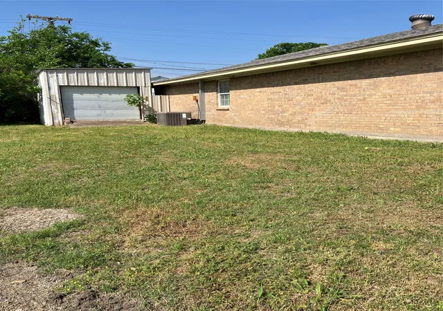 Homes for sale in Mexia, TX | 717 Bluebonnet St, Mexia, TX 76667 | MLS# 20903666