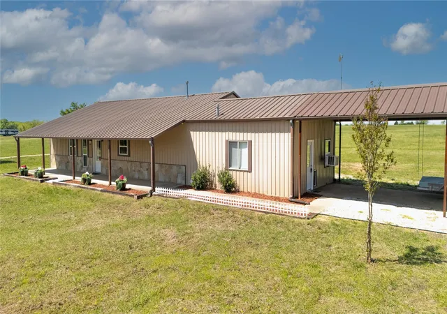 Homes for sale in Paris, TX | 2290 County Road 22900, Paris, TX 75460 | MLS# 20863578
