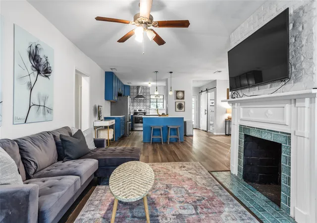 Photo 2 of Single family home for sale at 4040 Carolyn Rd, Fort Worth, TX 76109 | MLS# 20901343 | Listing updated on 2026-08-26