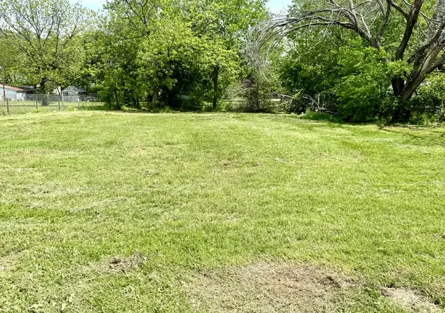 Homes for sale in Bowie, TX | 205 W Houston St, Bowie, TX 76230 | MLS# 20906982