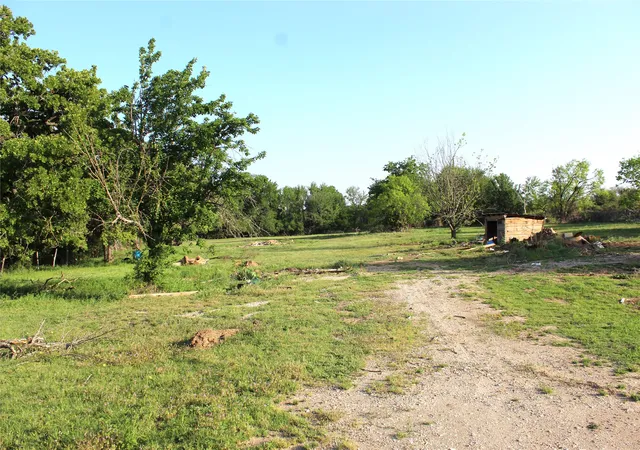 Photo 2 of Land for sale at 701 S Drew Ave, Stephenville, TX 76401 | MLS# 20907061 | Listing updated on 2026-08-04