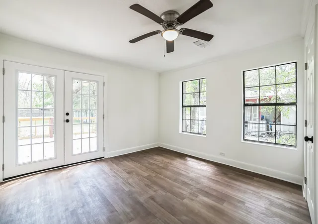 Homes for sale in Paris, TX | 805 20th St Se, Paris, TX 75460 | MLS# 20908761