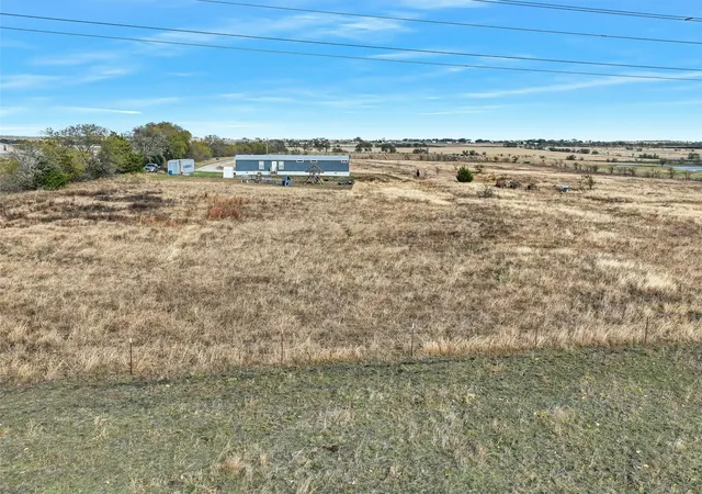 Homes for sale in Krum, TX | 16384 Fm 1173, Krum, TX 76249 | MLS# 20905038