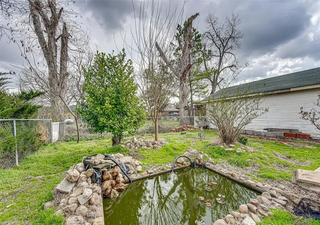 Homes for sale in Commerce, TX | 1515 Caddo St, Commerce, TX 75428 | MLS# 20909395