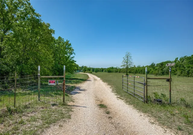 Homes for sale in Decatur, TX | 119 Private Road 1186, Decatur, TX 76234 | MLS# 20905959