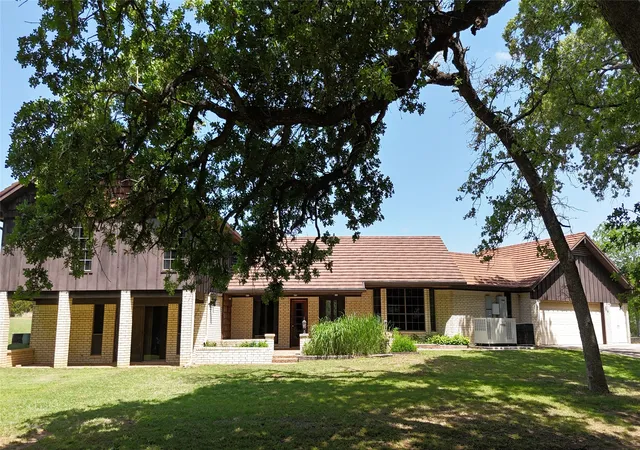 Photo 2 of Land for sale at 998 Hwy 22 E, Hamilton, TX 76531 | MLS# 20917143 | Listing updated on 2026-09-17