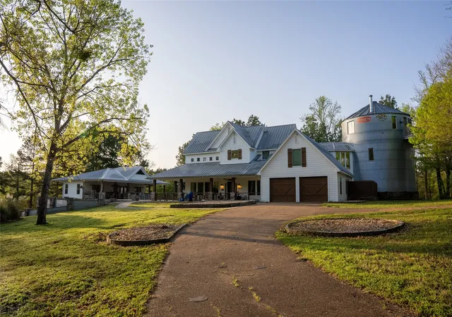 Homes for sale in Jefferson, TX | 1441 Coffeeville Rd, Jefferson, TX 75657 | MLS# 20914595