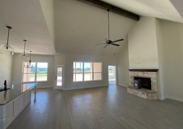 Photo 4 of Single family home for sale at 2028 Donna Ct, Azle, TX 76020 | MLS# 20917875 | Listing updated on 2025-10-28