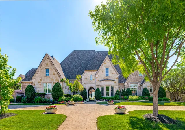 Photo 1 of Mansion for sale at 5409 Twin Cities Ln, Mc Kinney, TX 75070 | MLS# 20901009 | Listing updated on 2026-08-21
