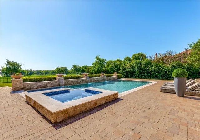 Photo 3 of Mansion for sale at 5409 Twin Cities Ln, Mc Kinney, TX 75070 | MLS# 20901009 | Listing updated on 2026-08-21
