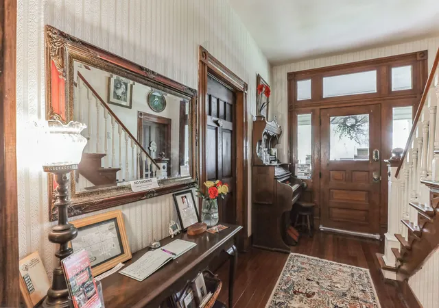 Photo 3 of Single family home for sale at 203 W Commerce St, San Saba, TX 76877 | MLS# 20897148 | Listing updated on 2026-10-29