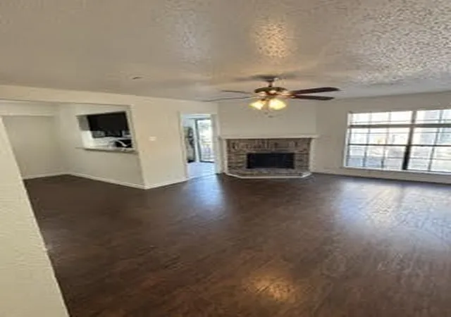 5th image of 6040 Stoneybrook Dr, Fort Worth, TX 76112 | MLS# 20890114
