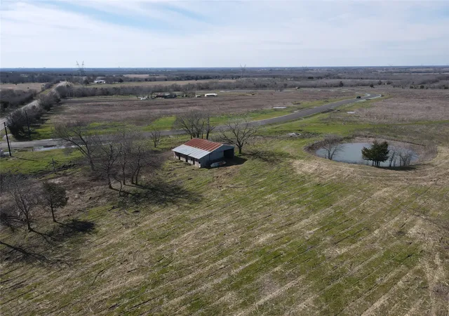 Homes for sale in Greenville, TX | 4002 Rolling Ln, Greenville, TX 75401 | MLS# 20925555