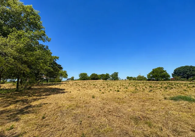 Photo 4 of Land for sale at 4002 Rolling Ln, Greenville, TX 75401 | MLS# 20925555 | Listing updated on 2026-10-03