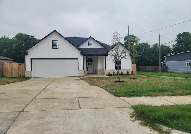 1st image of 625 Atlanta St, Fort Worth, TX 76104 | MLS# 20929866