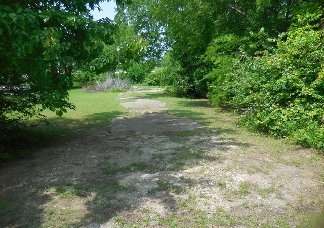 1st image of 38 Acre Garrett Ave, East Tawakoni, TX 75472 | MLS# 20931398
