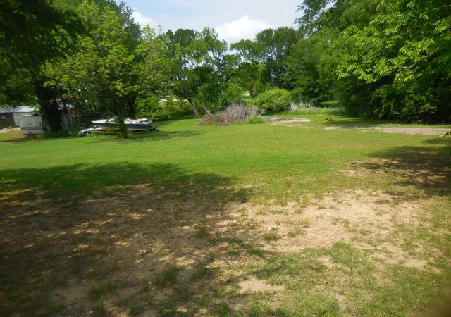 2nd image of 38 Acre Garrett Ave, East Tawakoni, TX 75472 | MLS# 20931398