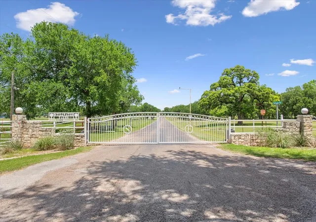 Homes for sale in Waco, TX | 1345 Stillwater Rd, Waco, TX 76708 | MLS# 20936338