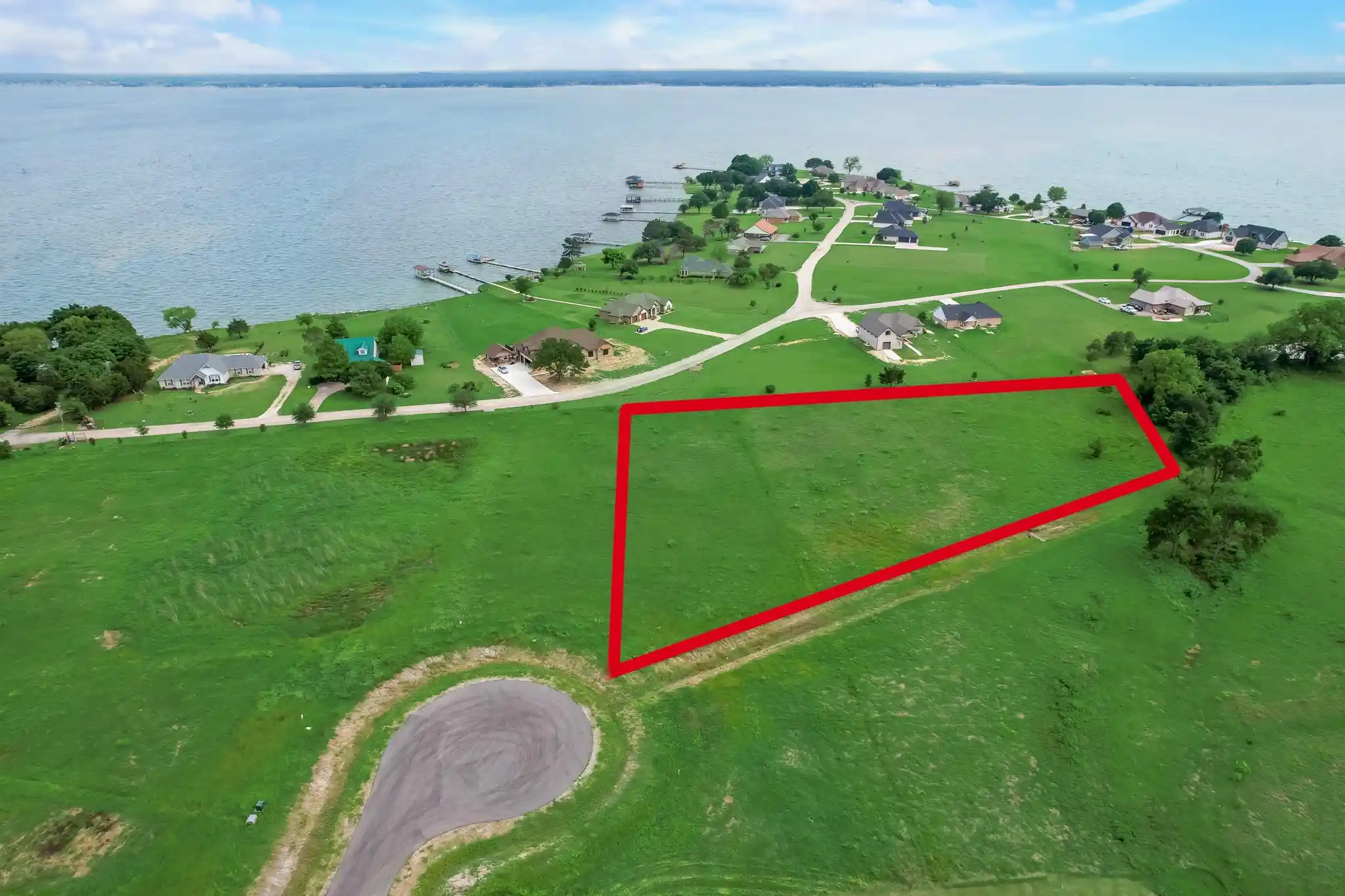 Photo 1 of Land for sale at Lot 87 Richland Cove, Corsicana, TX 75109 | MLS# 20914145 | Listing updated on 2026-10-09