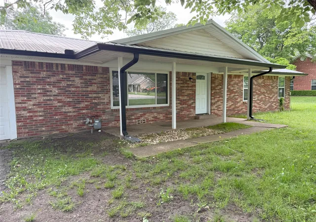 Photo 1 of Single family home for sale at 494 Lannius Rd, Dodd City, TX 75438 | MLS# 20940100 | Listing updated on 2026-09-01