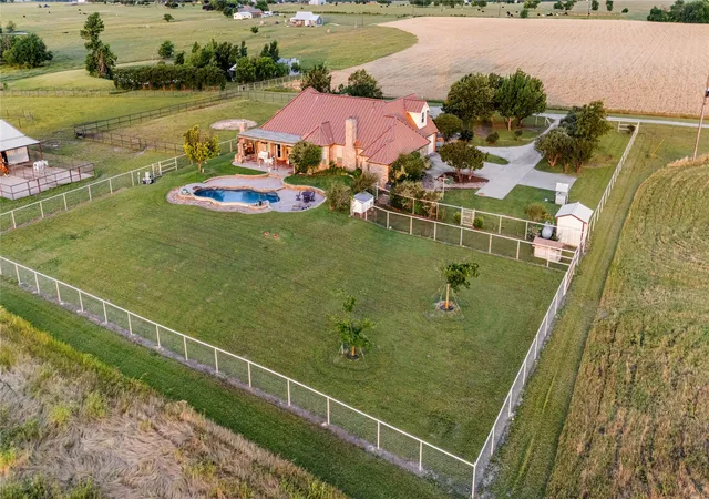 Photo 1 of Land for sale at 590 County Road 385, Valley View, TX 76272 | MLS# 20944318 | Listing updated on 2026-08-25
