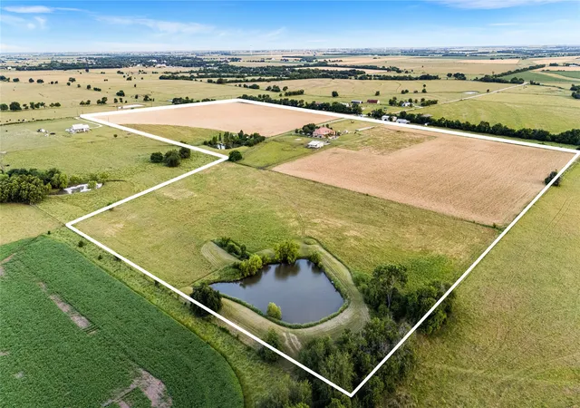 Photo 2 of Land for sale at 590 County Road 385, Valley View, TX 76272 | MLS# 20944318 | Listing updated on 2026-08-25