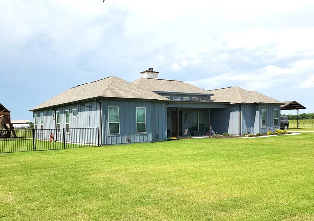 Homes for sale in Leonard, TX | 291 County Road 4833, Leonard, TX 75452 | MLS# 20946566